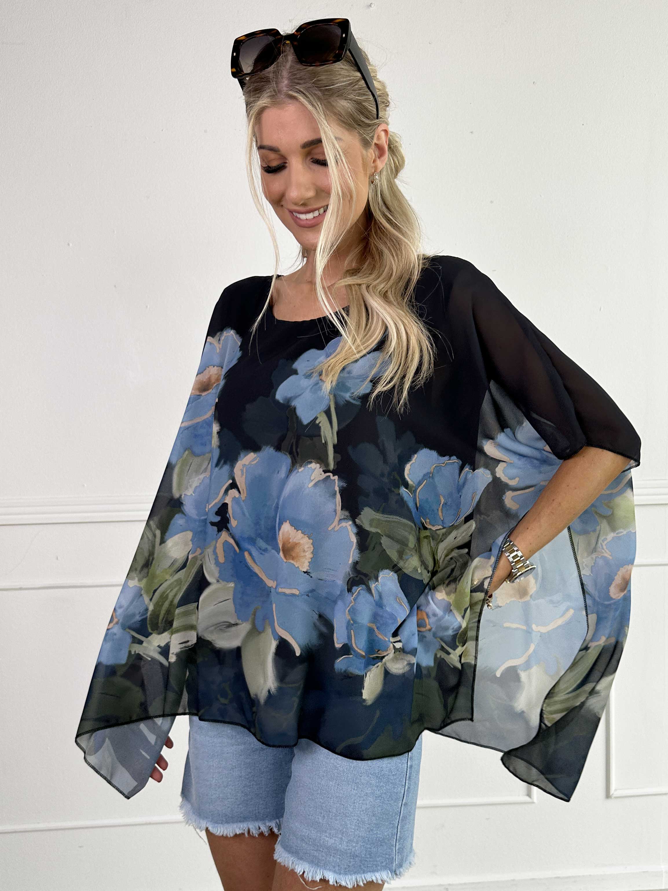 Mirabella Shirt - Sød tunika med løst chiffonlag med blomstermotiver